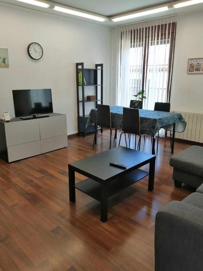 Apartamento Ibañez Martín Mora de Rubielos Exterior foto